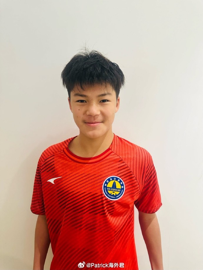 博主：劉凱源本賽季西班牙加泰U16優(yōu)選聯(lián)賽首發(fā)18次，已打入9球