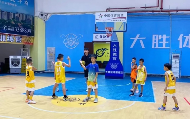廣東河源體彩少兒籃球培訓(xùn)班：結(jié)營不散場，夢(mèng)想正啟航